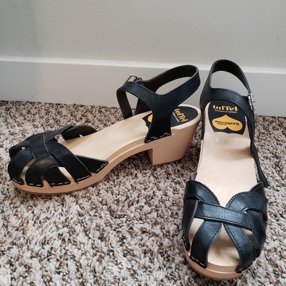 Swedish Hasbeens Pearl High Black Clogs